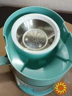 Соковыжималка центробежная компактная De'Longhi. Новая.