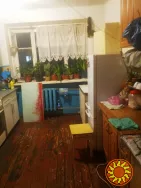 Сдам комнату в коммунальной квартире возле парка на ул. Космонавтов.