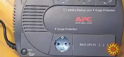 ДБЖ APC BackUPS ES525 BE525-RS (б/у)