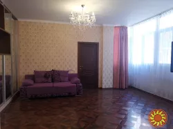 Сдам 2-ком.квартиру с ремонтом в новом доме на Малой Арнаутской.