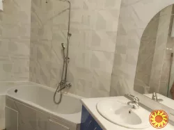 Сдам 2-ком.квартиру с ремонтом в новом доме на Малой Арнаутской.
