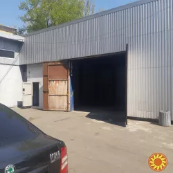 Здається в оренду приміщення 135 м кв під СТО або склад в Кривому Розі р-н Автовокзалу