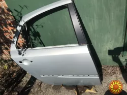 Бу дверь задняя правая лифтбек Renault Laguna 2, 7751471661 цвет TEB64