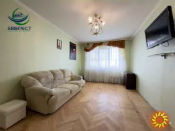 Продаж 4-к квартири на вул. Конякіна, 40-й квартал!
