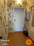 Продам 1.5.9 на Томилівській.