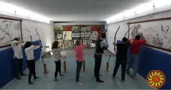 Куди піти з друзями в Києві? Стрільба з лука в клубі “Лучник”