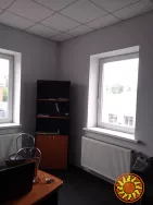 Здається в оренду офісні приміщення 15-100 кв. м., Кривий Ріг, р-н Автовокзал