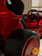 Рекламний болід Formula 1 для вашого бренду під ключ