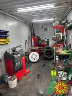 Оренда приміщення під шиномонтаж у Кривому Розіі, Автовокзал, червона лінія.