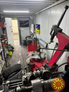 Оренда приміщення під шиномонтаж у Кривому Розіі, Автовокзал, червона лінія.