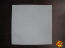 Плитка глянцева іспанська біла 300х300х9 мм (не чисто біла), для підлоги