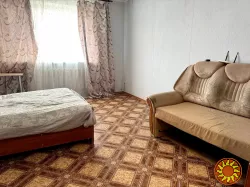 Сдам 1- ком. Скворцова / Пишенина ( Таврия ). Черемушки.