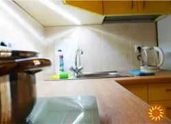 Сдам квартиру-студию с ремонтом на ул.Боровского возле завода Микрон.