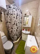 Сдам квартиру-студию с ремонтом на ул.Боровского возле завода Микрон.