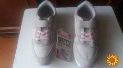 Кроссовки на девочку, польские.