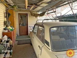 Часть дома в Центре.Три комнаты.Все коммуникации.