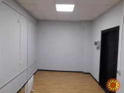 О Р Е Н Д А :офіс 16 кв. м.  Велика Кільцева 4а/АШАН