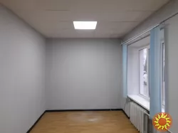 О Р Е Н Д А :офіс 16 кв. м.  Велика Кільцева 4а/АШАН