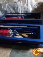 Пневматичний стіл для оббивки м'яких меблів